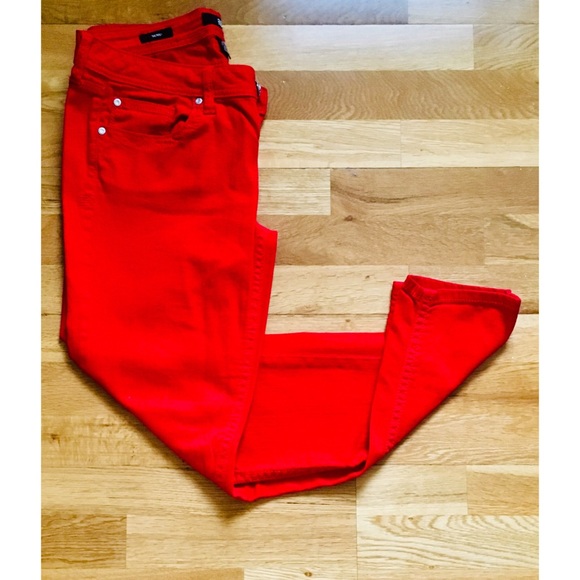 🔴 3/$15 Red jeans - Picture 1 of 1